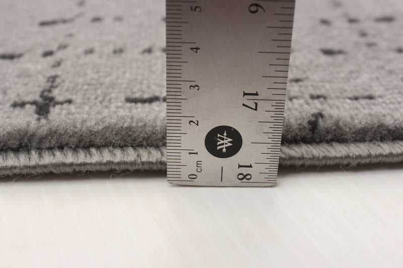 Carpette Theano noire 3 pi 11 po x 5 pi 7 po