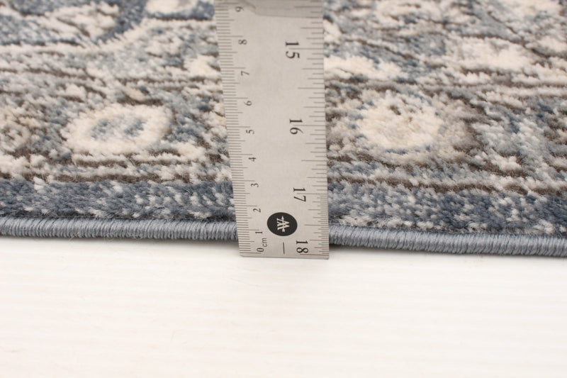 Carpette Octavian Tabriz gris - 2 pi 7 pox 8 pi 2 po