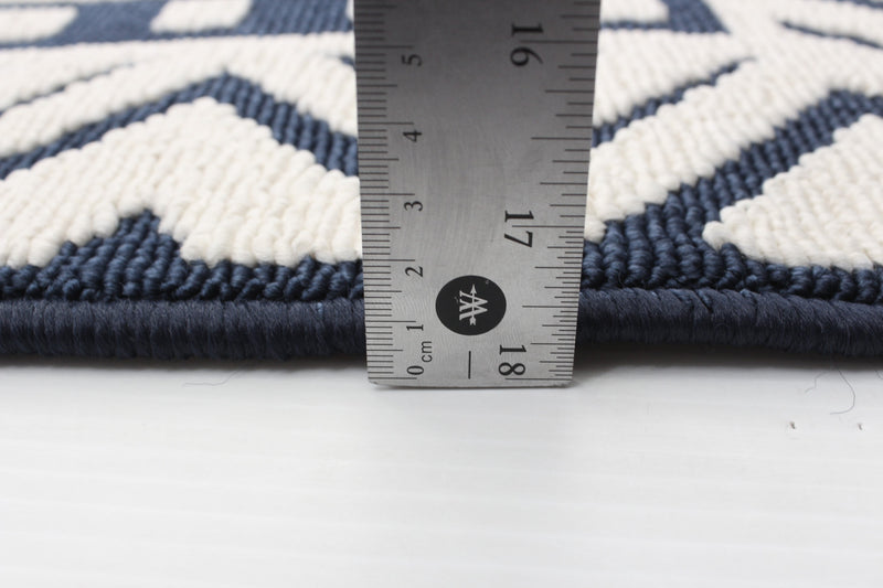 Carpette Gaia bleue 5 pi 3 po x 7 pi 7 po