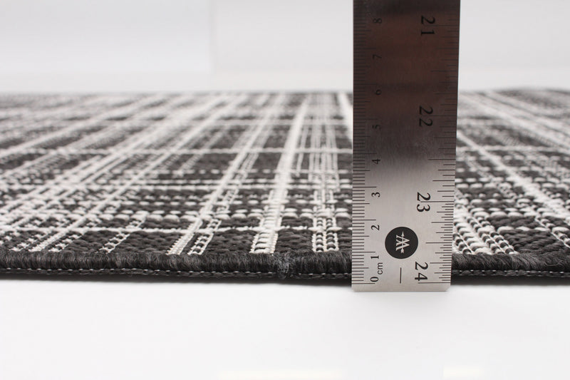 Carpette Panthea noire - 2 pi 2 po x 6 pi 7 po