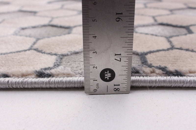 Carpette Ranger grise/taupe 6 pi 7 po x 9 pi 6 po