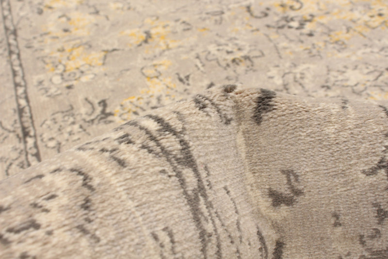 Carpette Majid ivoire - 6 pi 7 pox 9 pi 6 po