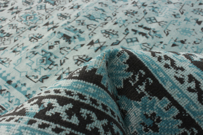 Carpette Awena turquoise 5 pi 3 po x 7 pi 7 po