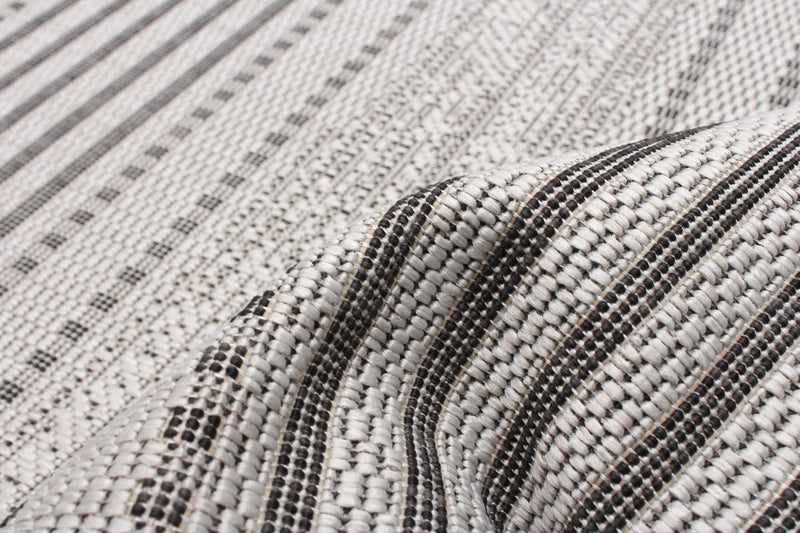 Carpette Wileen grise - 2 pi 2 po x 6 pi 7 po