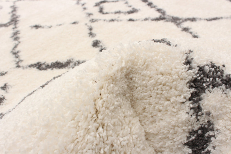 Carpette à poil long Serafina ivoire 3 pi 11 po x 6 pi 0 po