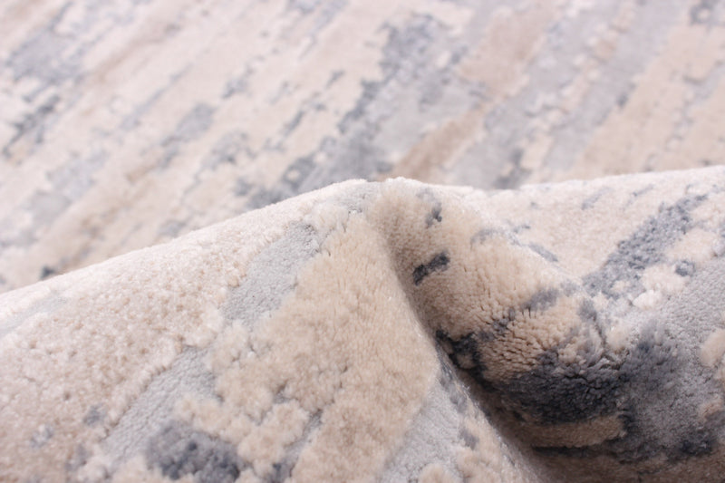 Carpette Hanifah grise 6 pi 7 po x 9 pi 6 po