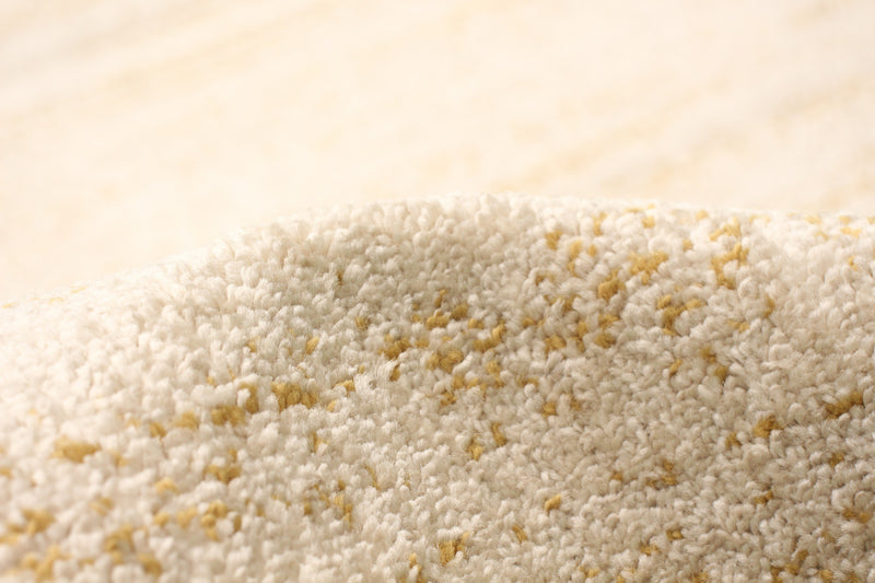 Carpette Aya ivoire-rouge - 3 pi 11 pox 5 pi 7 po