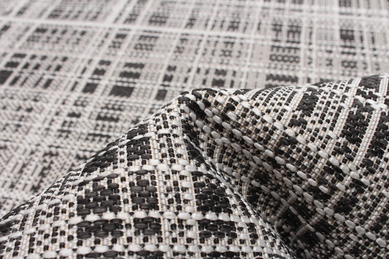 Carpette Panthea noire - 3 pi 3 po x 4 pi 7 po