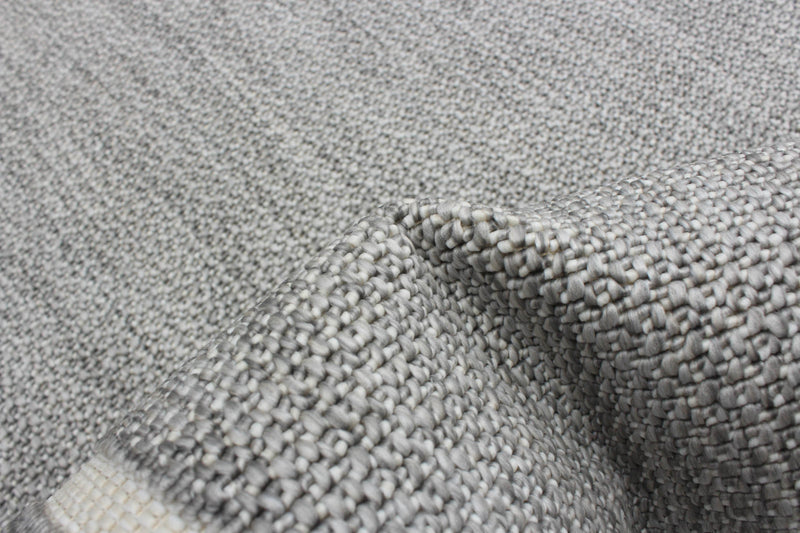 Carpette Marina grise 5 pi 3 po x 7 pi 7 po