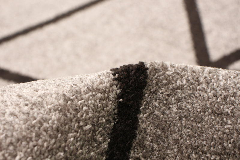 Carpette Anandi gris-brune - 7 pi 10 pox 10 pi 2 po