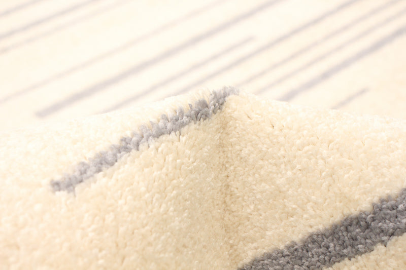 Carpette Faith crème-argent - 5 pi 3 pox 7 pi 3 po