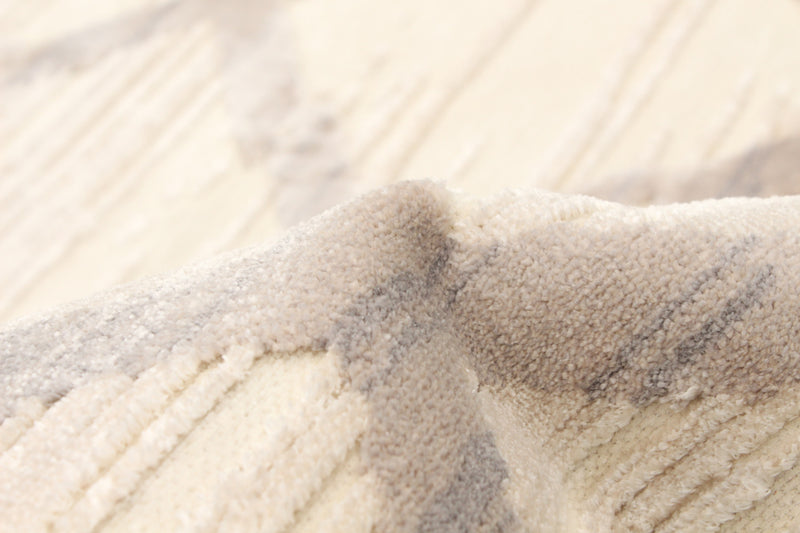 Carpette Kaden ivoire - 6 pi 3 pox 9 pi 6 po