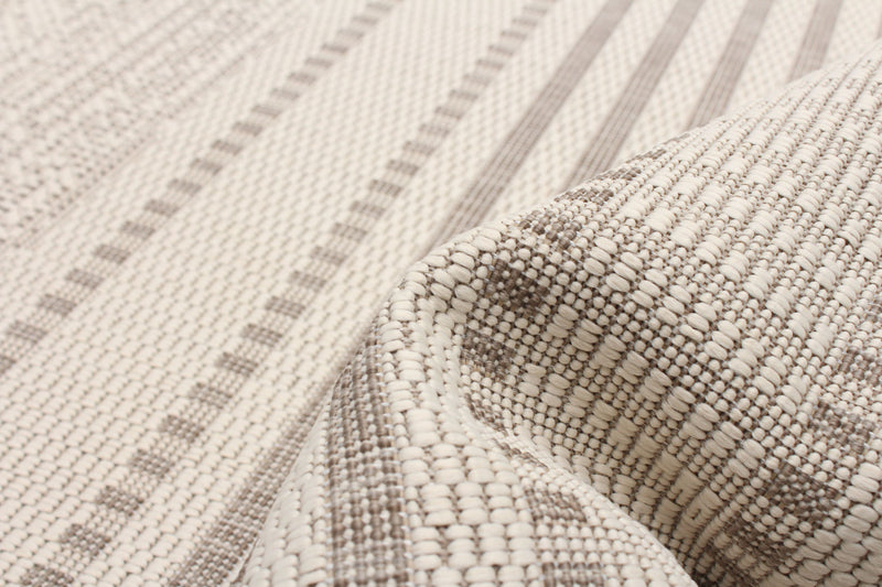 Carpette Wileen ivoire - 4 pi 4 po x 6 pi 5 po