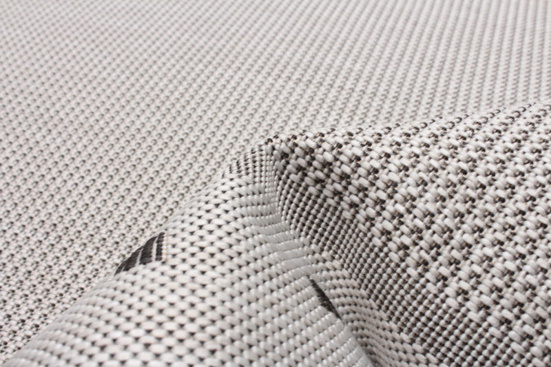 Carpette Clementine grise - 4 pi 4 po x 6 pi 5 po