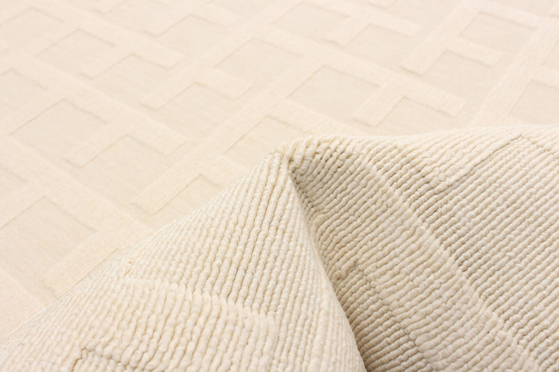 Carpette Brangane ivoire 6 pi 7 po x 9 pi 6 po