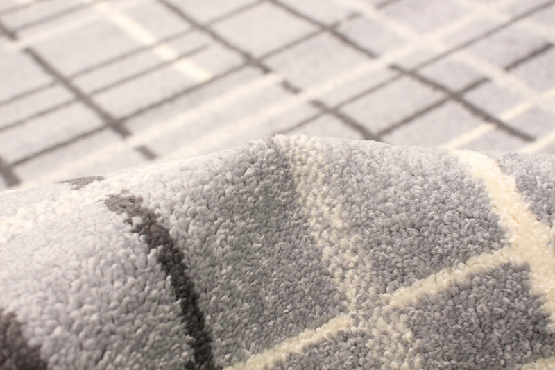 Carpette Taite argent - 5 pi 3 pox 7 pi 3 po