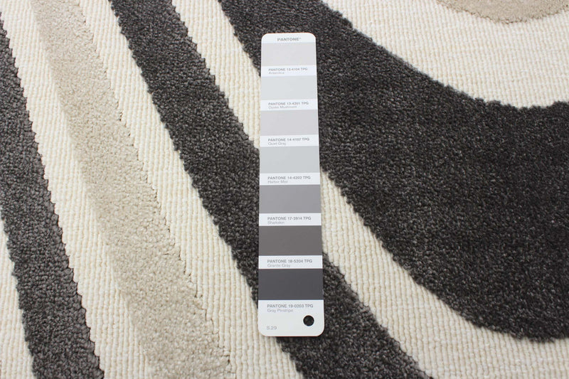 Carpette Nikkos taupe 6 pi 7 po x 9 pi 6 po