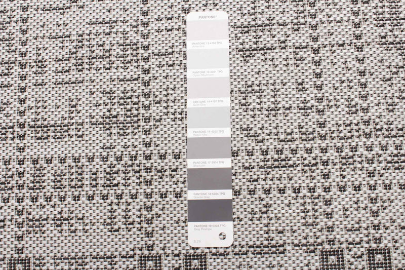 Carpette Joni grise - 4 pi 4 po x 6 pi 5 po