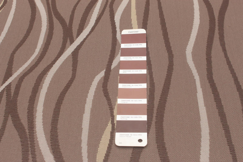 Carpette Bellezza brune 2 pi 2 po x 3 pi 0 po