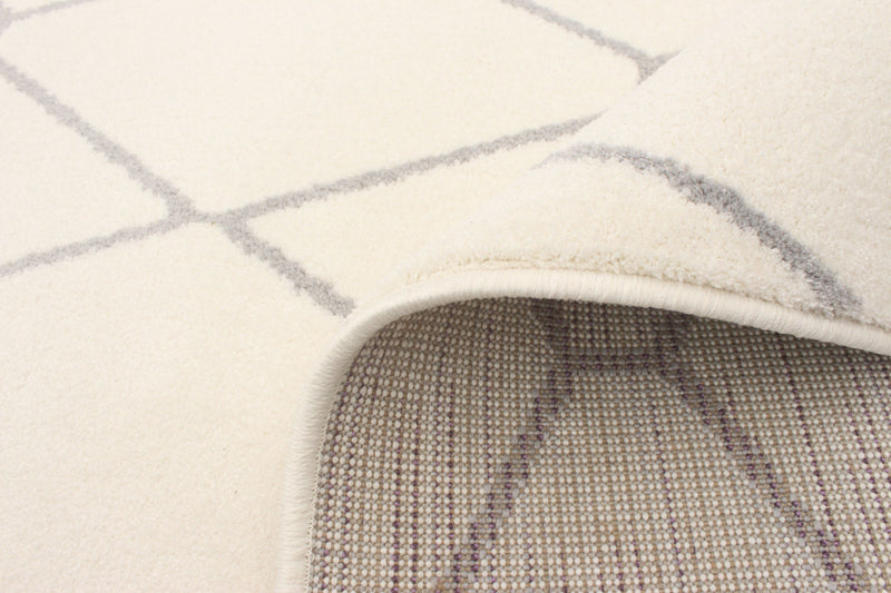 Carpette August blanchegrise 6 pi 7 po x 9 pi 6 po