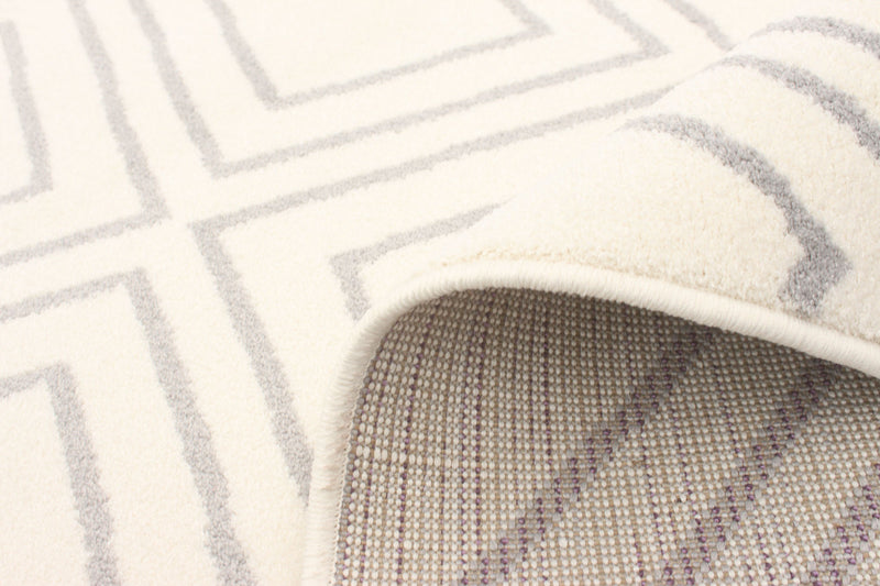 Carpette August blanc géodegris 7 pi 10 po x 10 pi 2 po