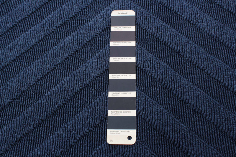 Carpette Dodie bleue 4 pi 7 po x 6 pi 7 po