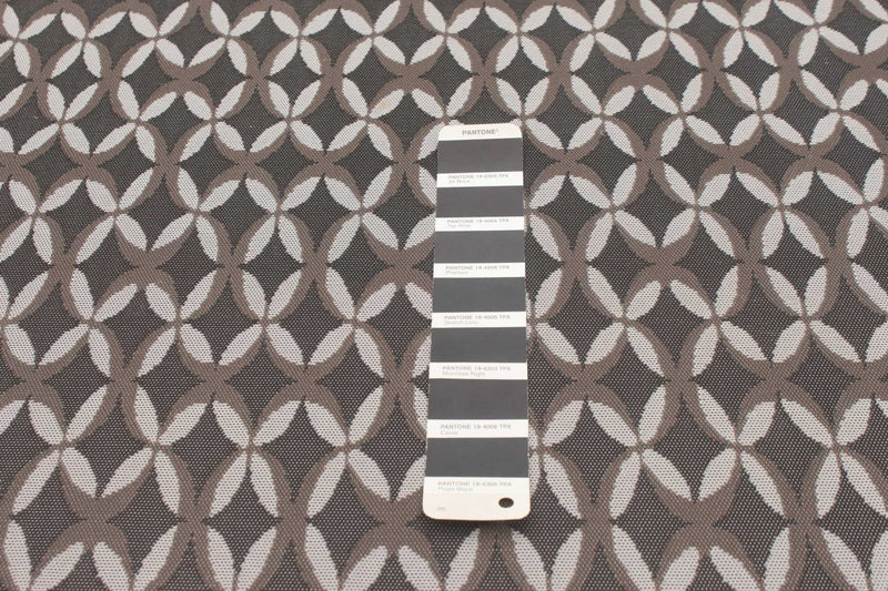 Carpette Bellezza noire 2 pi 2 po x 28 pi 0 po
