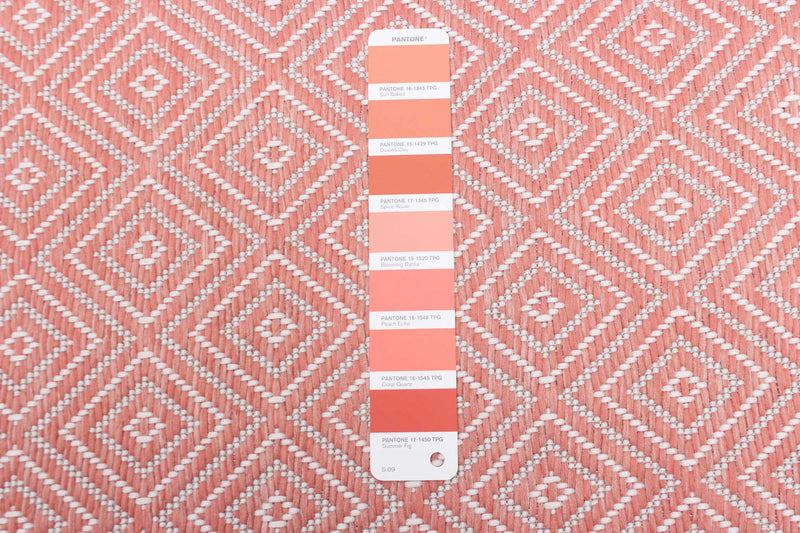 Carpette Neisha Diamond corail 6 pi 7 po x 9 pi 6 po