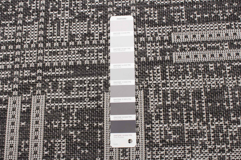 Carpette Joni noire - 3 pi 3 po x 4 pi 7 po