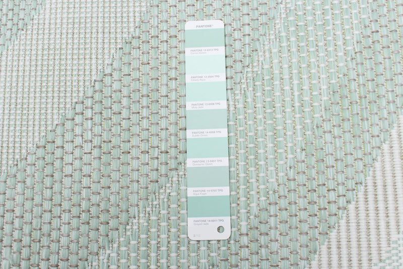 Carpette Neisha Modern menthe 5 pi 3 po x 7 pi 3 po