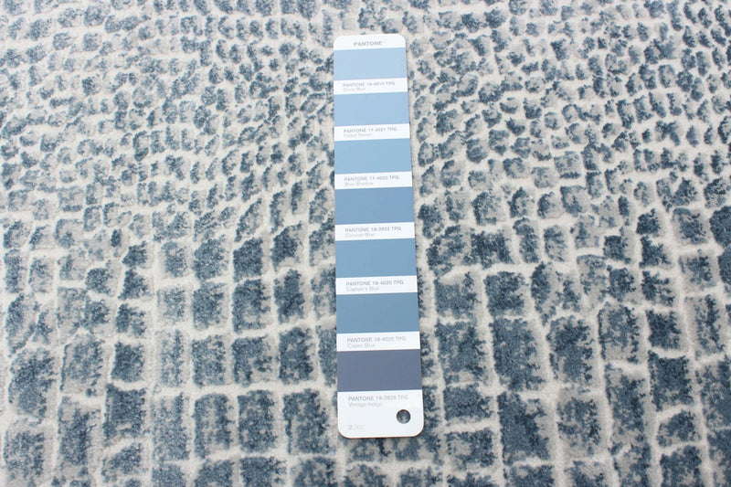 Carpette Kecia bleu marine/crème 5 pi 3 po x 7 pi 3 po