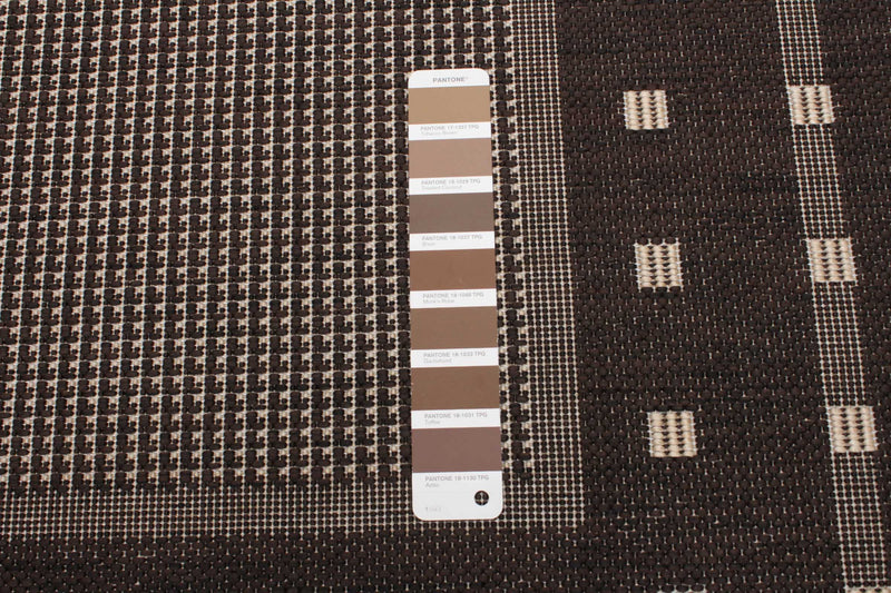 Carpette Clementine chocolat - 4 pi 4 po x 6 pi 5 po