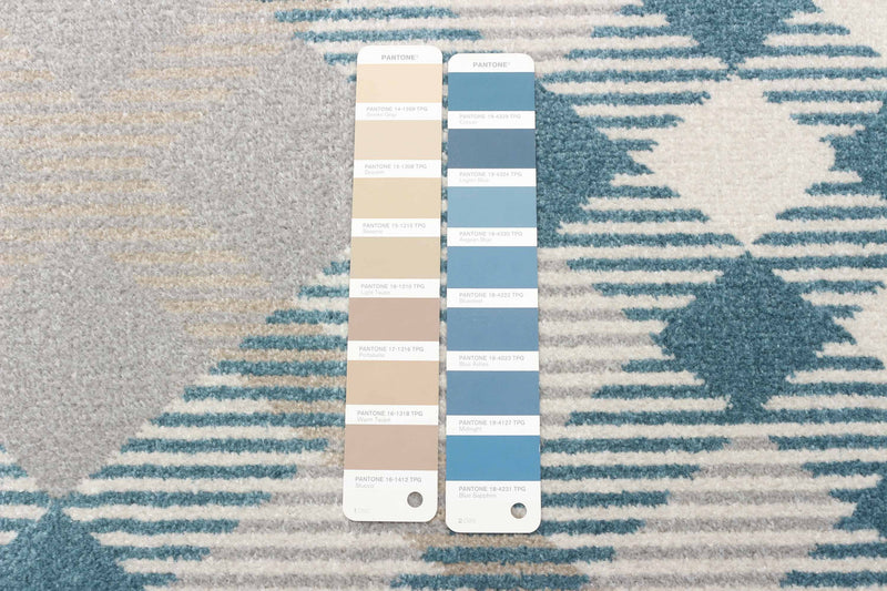 Carpette Kors grise lavable à la machine - 2 pi 6 po x 8 pi 0 po