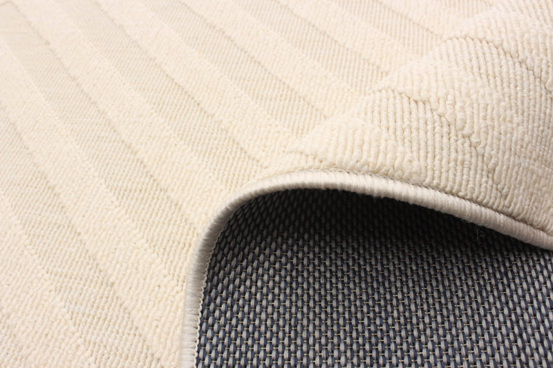 Carpette Dodie ivoire 4 pi 7 po x 6 pi 7 po
