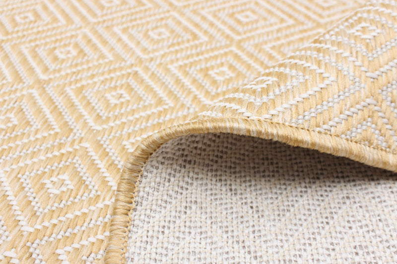 Carpette Neisha Diamond dorée 6 pi 7 po x 9 pi 6 po