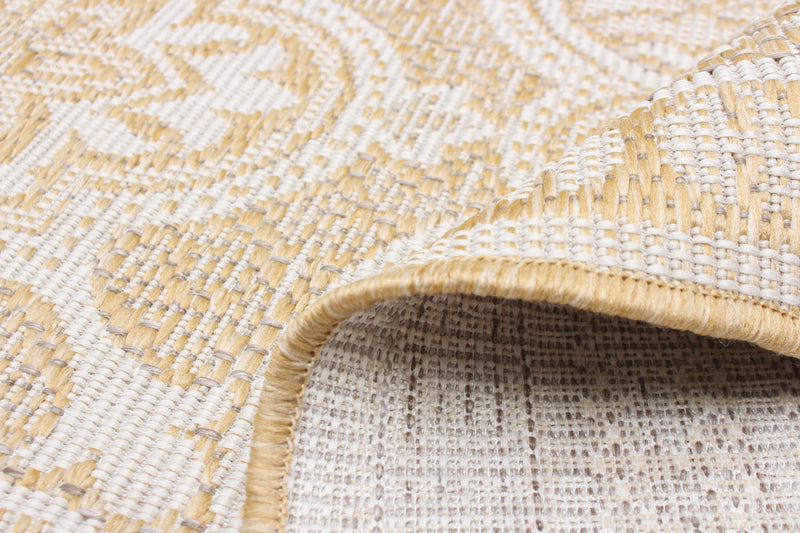 Carpette Neisha Traditional dorée 6 pi 7 po x 9 pi 6 po