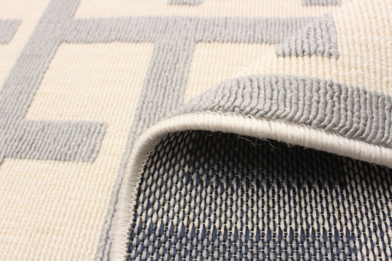 Carpette Brangane gris clair 2 pi 8 po x 4 pi 11 po