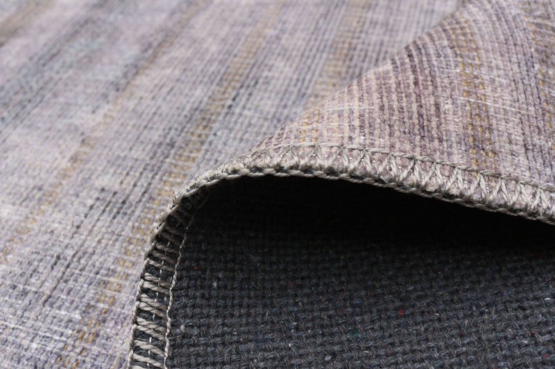 Carpette Kashkuli grise 5 pi 3 po x 8 pi 0 po