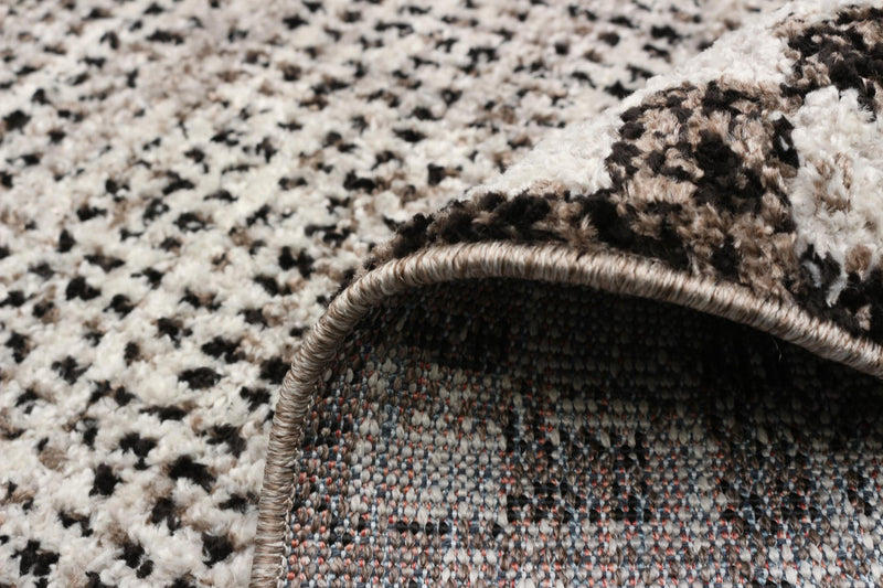  Carpette Vera Quattro ivoiregrise - 2 pi 7 po x 8 pi 4 po