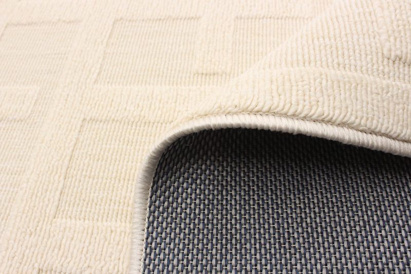 Carpette Brangane ivoire 4 pi 7 po x 6 pi 7 po