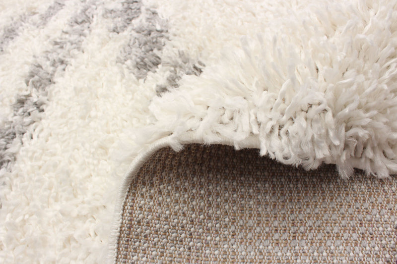 Carpette à poil long Helma Liv crème 6 pi 7 po x 9 pi 6 po