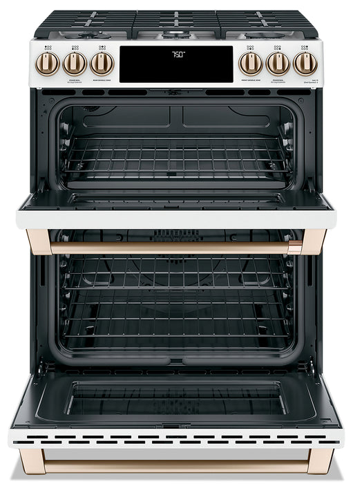 Cuisinière intelligente à gaz Café de 6,7 pi³ avec convection européenne véritable et grilles autonettoyantes - blanc mat - CCGS750P4MW2
