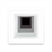 Œuvre d’art murale encadrée blanche et mate « Inside Box Thinker » 30 x 30