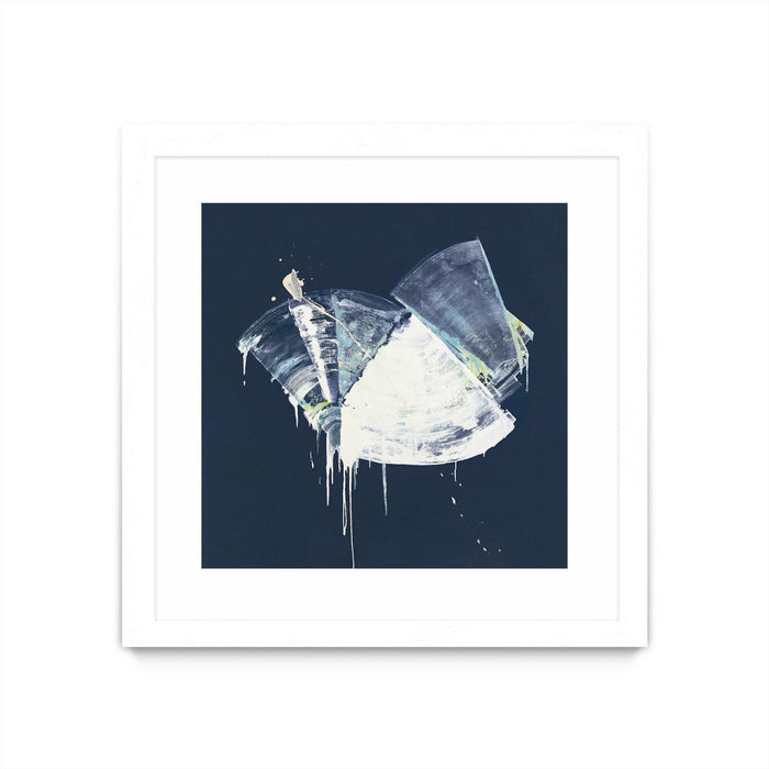 Œuvre d’art murale encadrée blanche et mate « Bells In Motion » 36 x 36