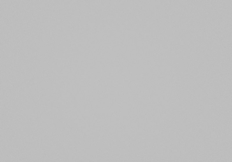 Table d’appoint en métal argenté avec verre trempé