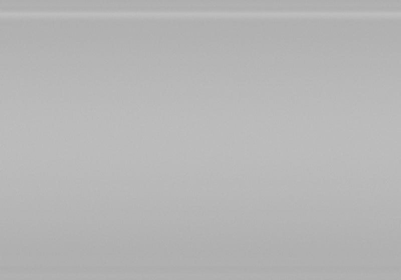 Table d’appoint en métal argenté avec verre trempé