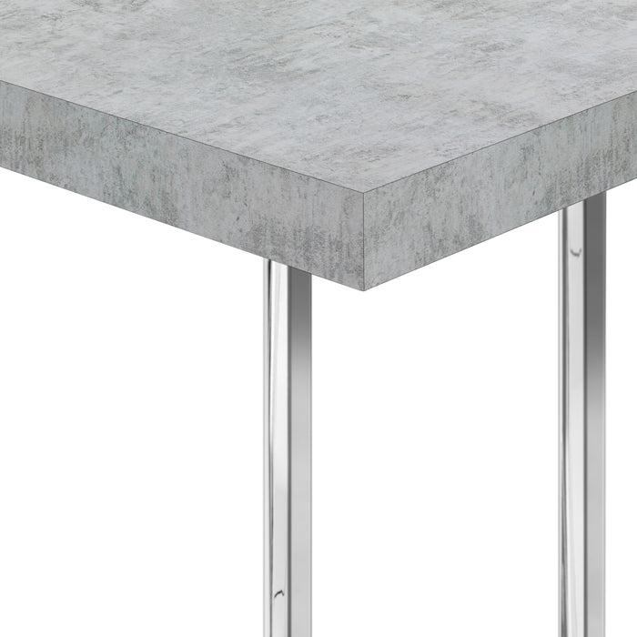 Table d’appoint métal chromé et d’apparence béton gris