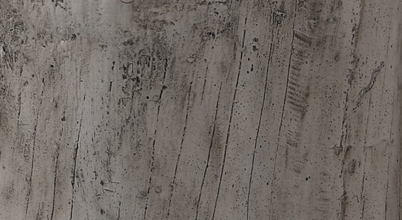 Table d'appoint Jordy de 15 po en imitation de bois - argentée