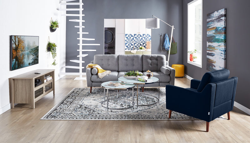 Tables à café gigognes rondes somptueuses Josie de 36 po avec dessus en verre - imitation de marbre gris avec pattes en métal