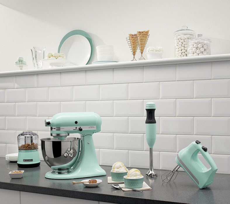 Batteur sur socle à tête inclinable KitchenAid de 5 pintes de la série Artisan - KSM150PSIC